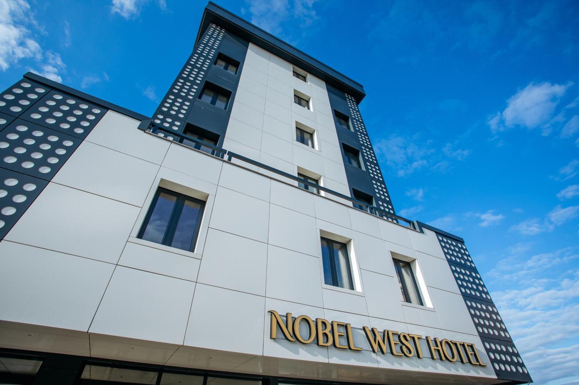 Nobel West Hotel 贝尔格莱德 外观 照片