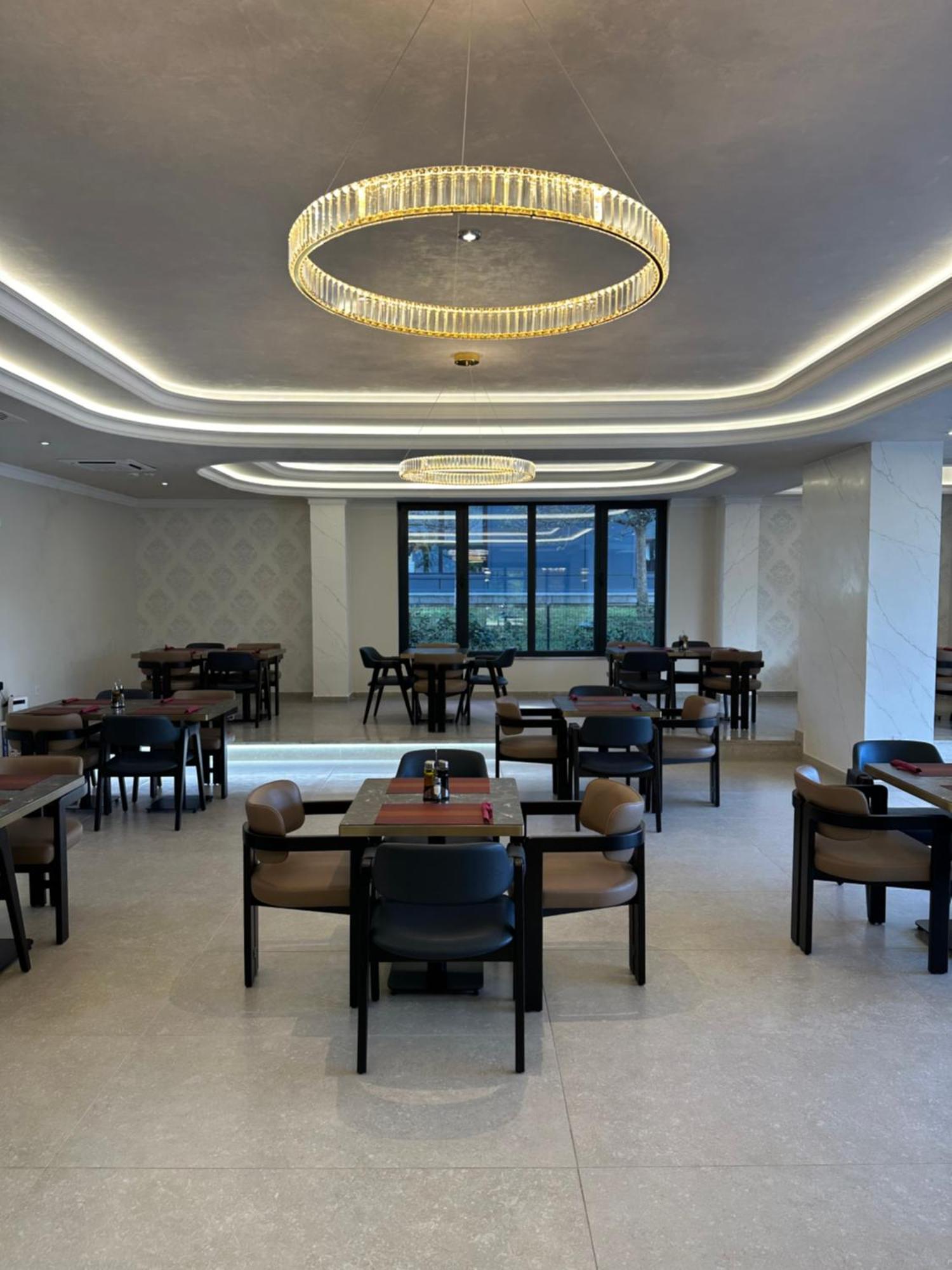 Nobel West Hotel 贝尔格莱德 外观 照片